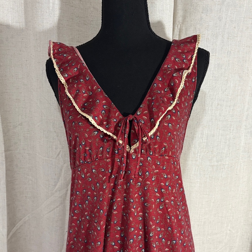 Vintage 70s/80s Ocello Women’s Burgundy Floral Sleeveless Maxi Dress